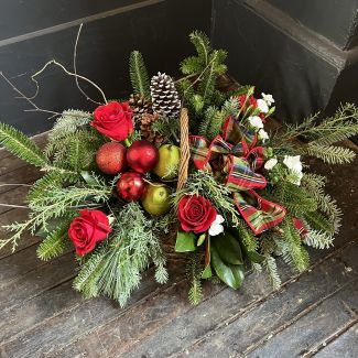 Cottage Christmas Basket - Arrangement