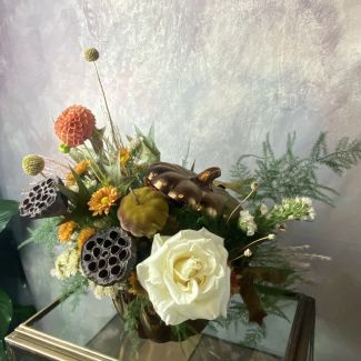 Woodland Forager - Arrangement